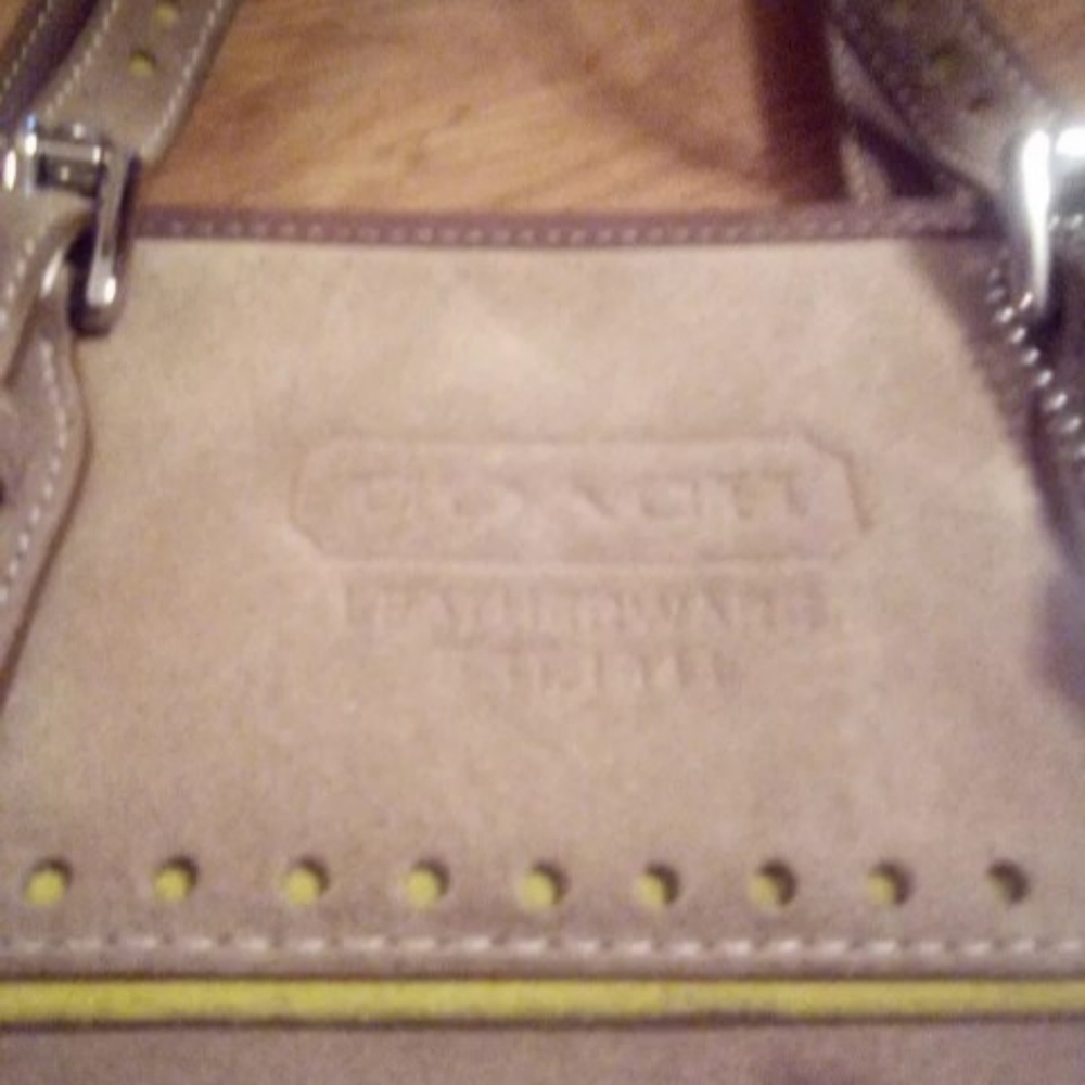 💙Coach leatherware vintage brown suede purse - Picture 7 of 7